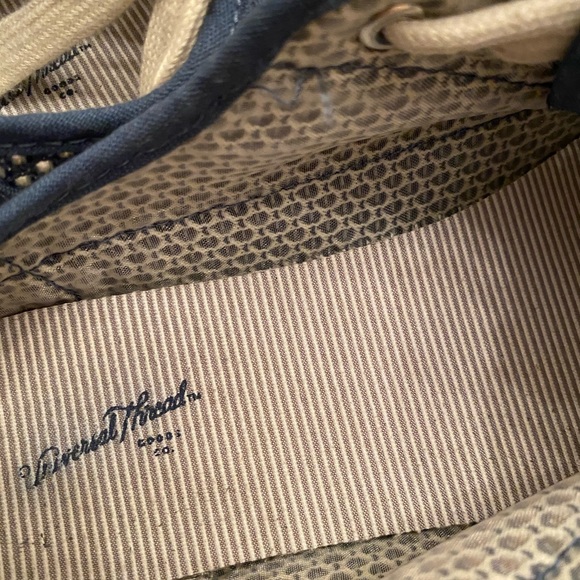 Universal Thread lace up sneakers very nice cute 9 - Picture 13 of 14